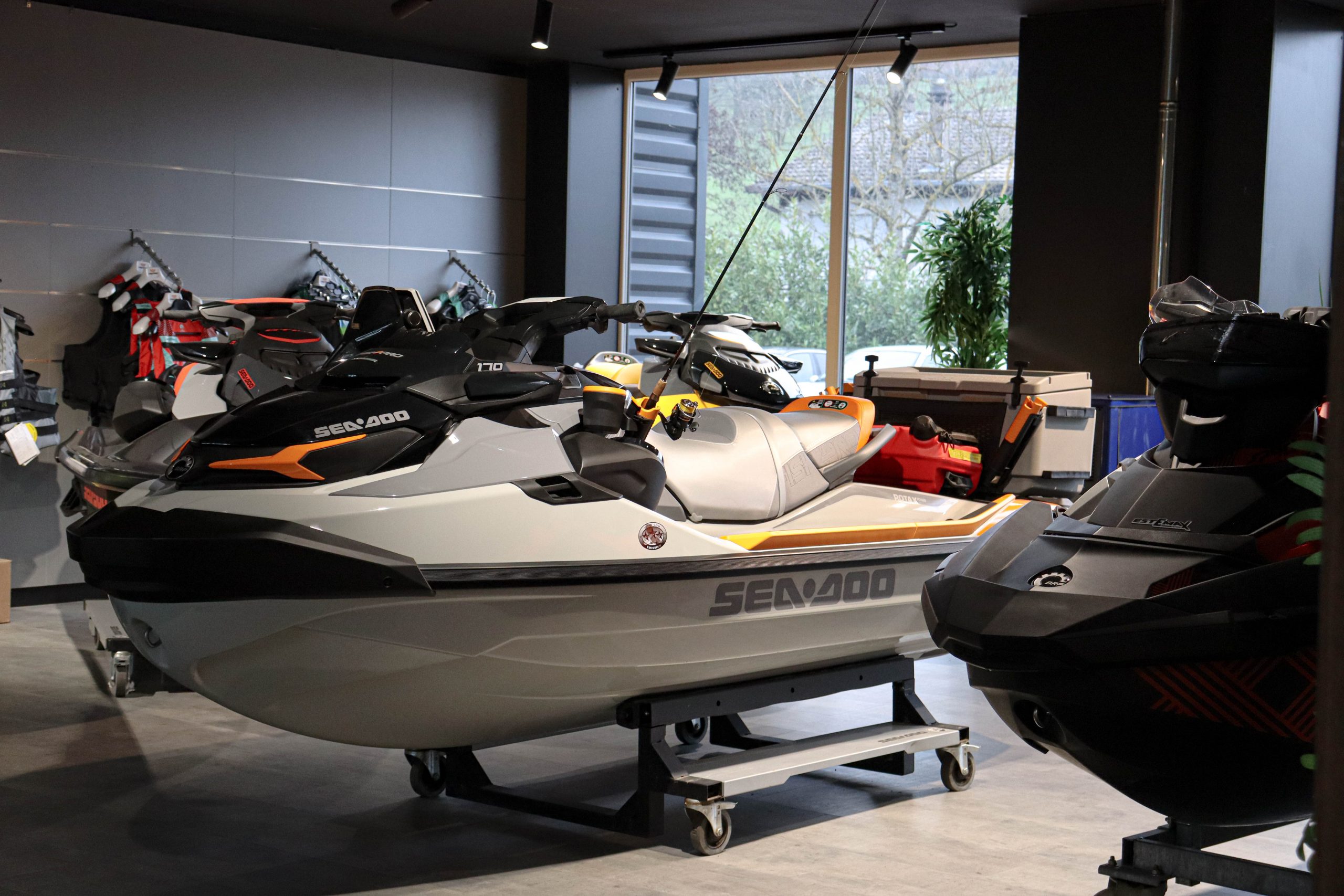 Can-Am Spyder RS — Estemax votre concessionnaire motomarine, 3 roues, quad  et SSV
