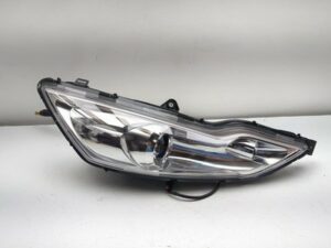 PHARE PROJECTEUR BASSE ASS DROIT